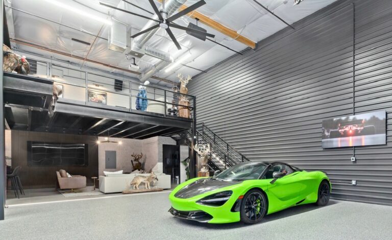 An owner’s garage suite at a Motor Vault community in Arizona