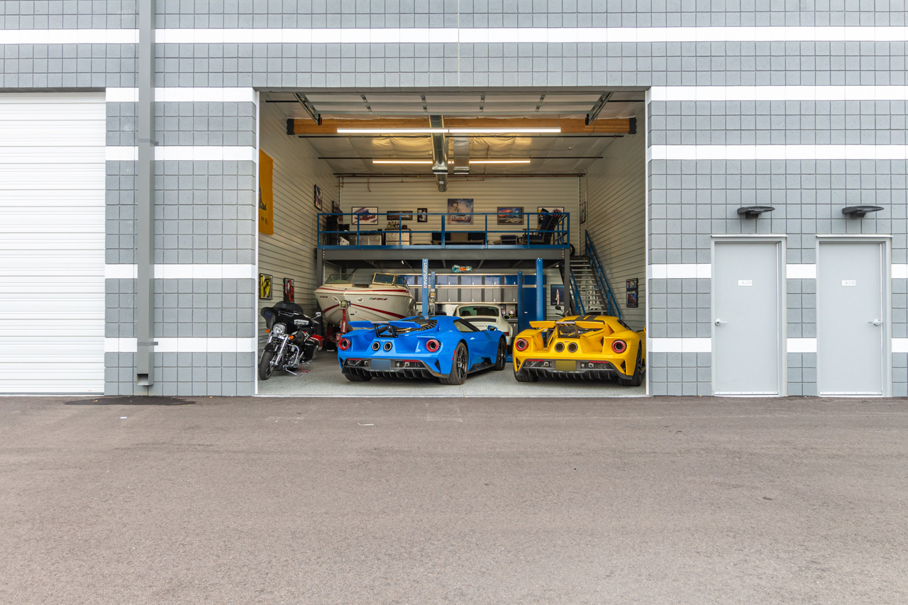 Motor-Vault community
