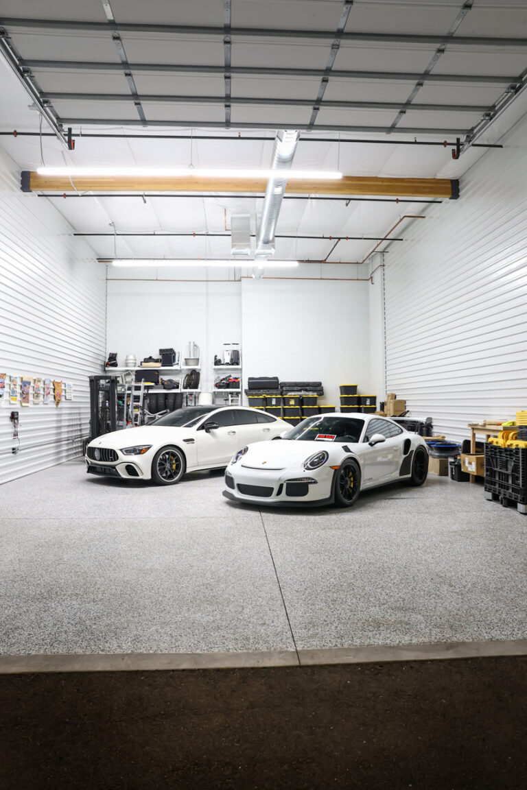 An owner’s garage suite at a Motor Vault community in Arizona