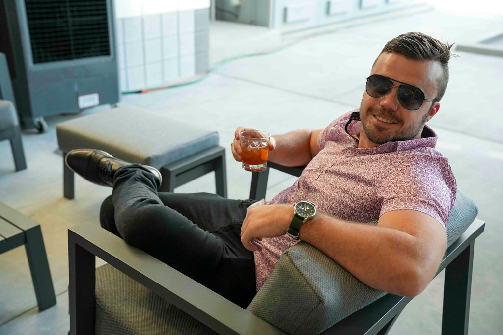 Scottsdale Luxury Garage Condos for Auto Enthusiasts Scottsdale Luxury Garage Condos for Auto Enthusiasts